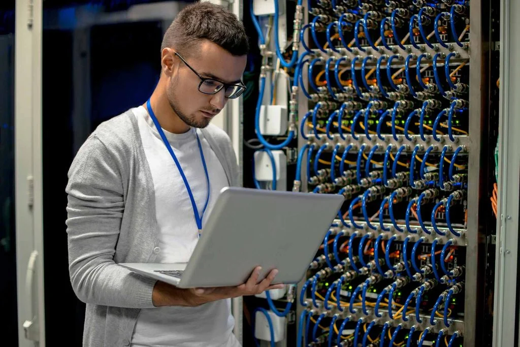 network engineer 1024x683